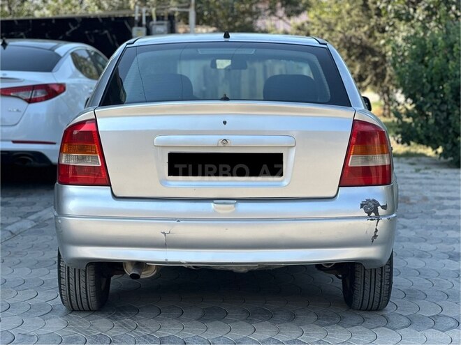 Opel Astra 1998, 245,000 km - 1.6 l - Salyan