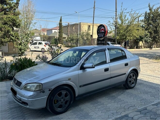 Opel Astra 1998, 245,000 km - 1.6 l - Salyan