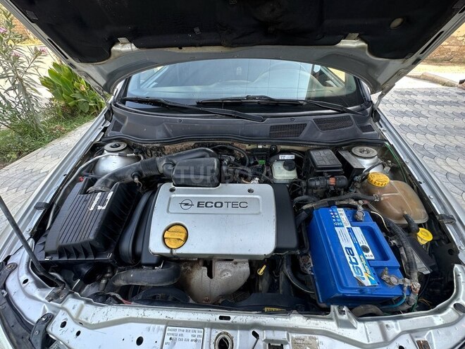 Opel Astra 1998, 245,000 km - 1.6 l - Salyan