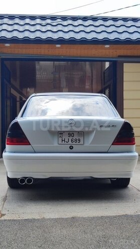 Mercedes C 230 1997, 262,000 km - 2.3 l - Quba