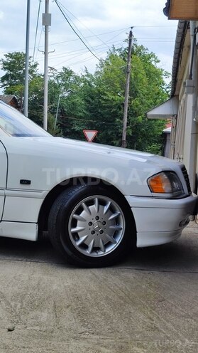 Mercedes C 230 1997, 262,000 km - 2.3 l - Quba