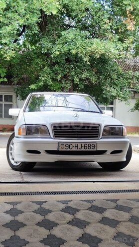 Mercedes C 230 1997, 262,000 km - 2.3 l - Quba