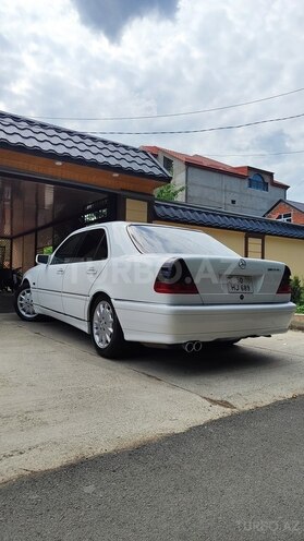 Mercedes C 230 1997, 262,000 km - 2.3 l - Quba