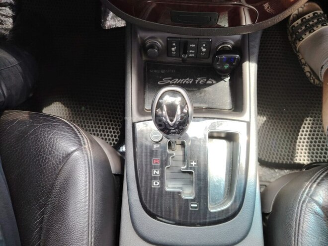 Hyundai Santa Fe 2009, 201,000 km - 2.0 л - Bakı