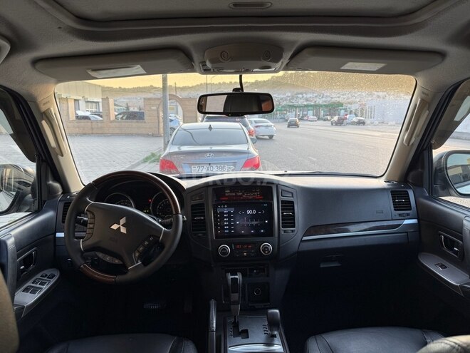 Mitsubishi Pajero 2013, 240,000 km - 3.0 l - Bakı
