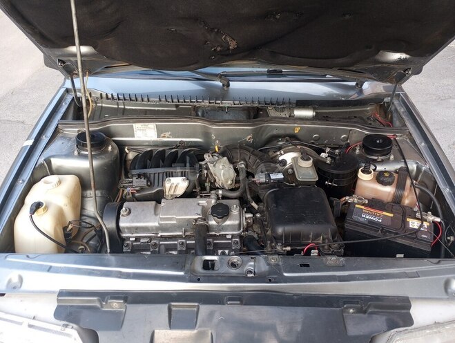 LADA (VAZ) 2115 2011, 250,000 km - 1.6 l - Şəki