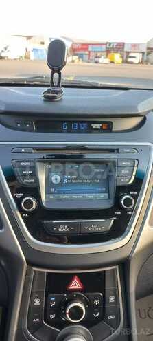 Hyundai Elantra 2015, 155,700 km - 1.8 l - Bakı