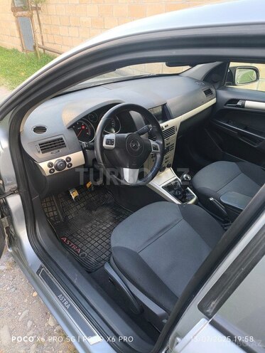 Opel Astra 2007, 402,000 km - 1.3 l - Balakən