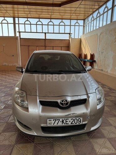 Toyota Auris 2008, 300,000 km - 1.4 л - Şəmkir