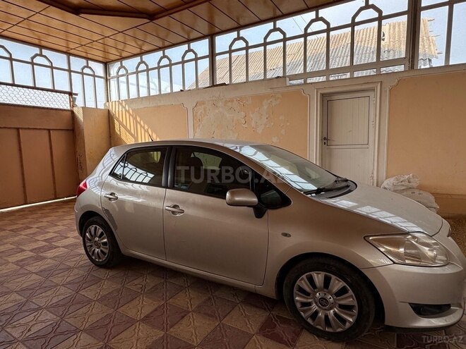 Toyota Auris 2008, 300,000 km - 1.4 л - Şəmkir