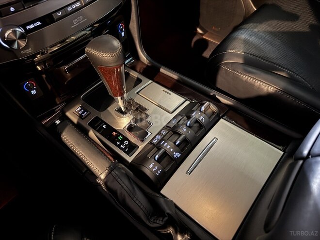 Lexus LX 570 2013, 192,000 km - 5.7 l - Bakı