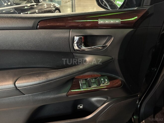Lexus LX 570 2013, 192,000 km - 5.7 l - Bakı