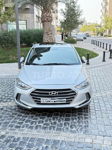 Hyundai Elantra 2016, 140,000 km - 2.0 l - Bakı