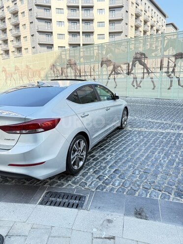 Hyundai Elantra 2016, 140,000 km - 2.0 l - Bakı