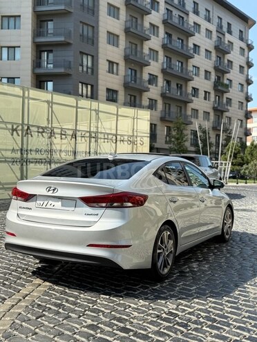 Hyundai Elantra 2016, 140,000 km - 2.0 l - Bakı