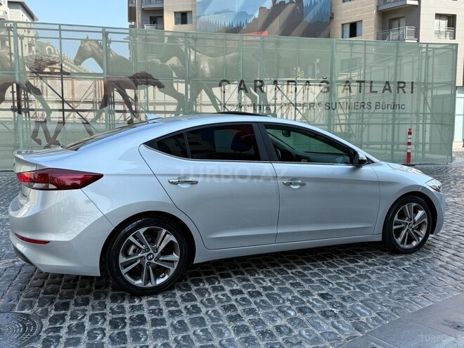 Hyundai Elantra 2016, 140,000 km - 2.0 l - Bakı