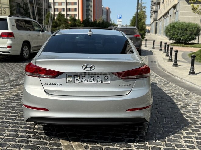 Hyundai Elantra 2016, 140,000 km - 2.0 l - Bakı