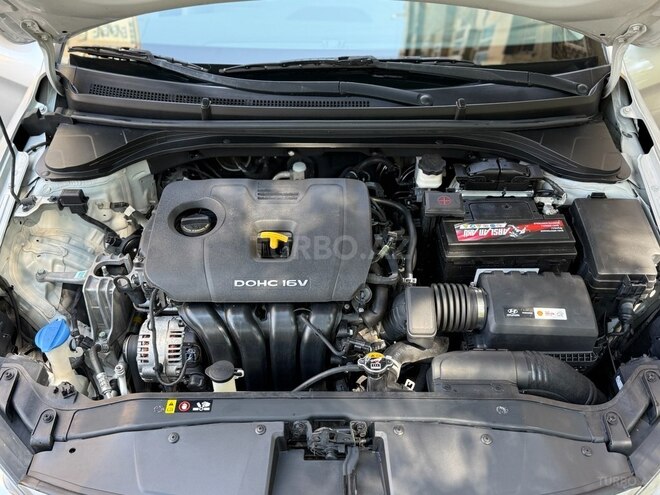 Hyundai Elantra 2016, 140,000 km - 2.0 l - Bakı