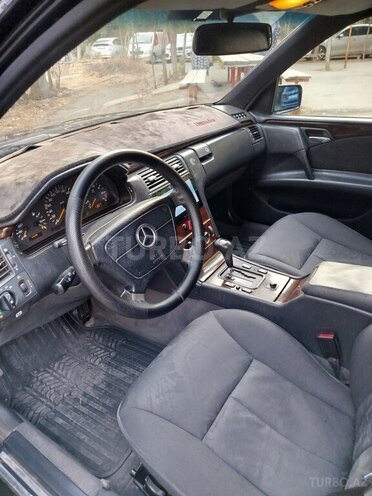 Mercedes E 230 1996, 350,933 km - 2.3 l - Bakı