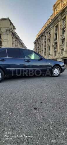 Mercedes E 230 1996, 200,000 km - 2.3 l - Bakı