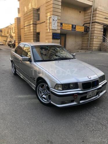 BMW 320 1994, 230,000 km - 2.0 л - Bakı