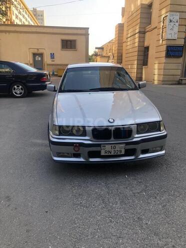 BMW 320 1994, 230,000 km - 2.0 л - Bakı