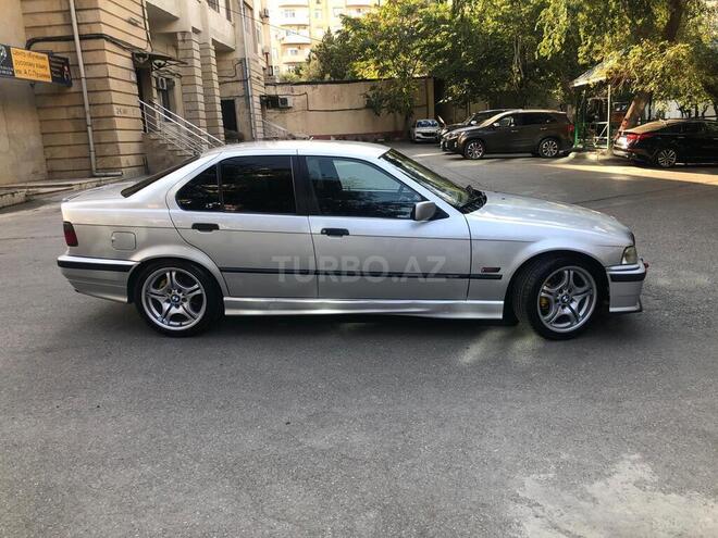 BMW 320 1994, 230,000 km - 2.0 л - Bakı