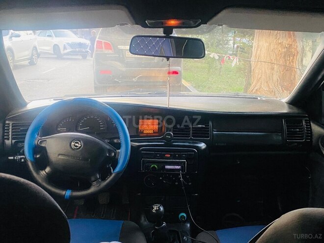 Opel Vectra 1995, 543,947 km - 1.8 l - Bakı