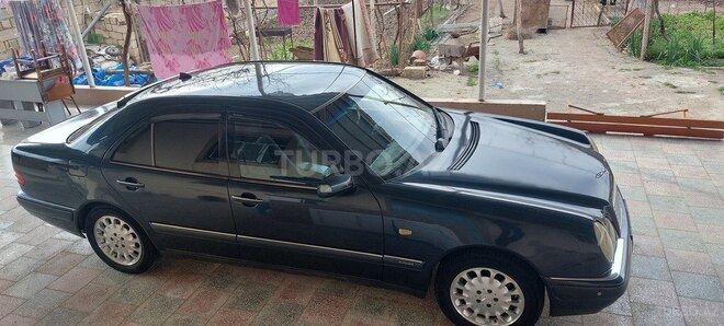 Mercedes E 230 1997, 291,000 km - 2.3 l - Şirvan