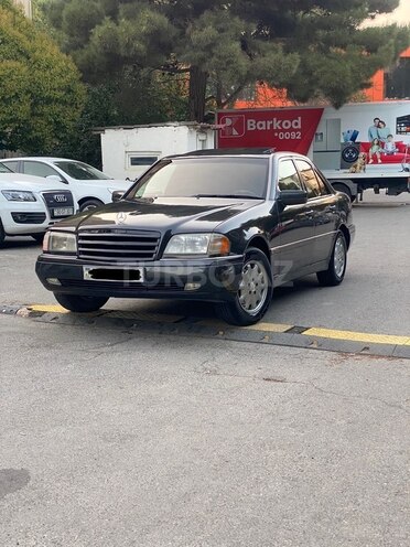 Mercedes C 200 1995, 215,445 km - 2.0 l - Bakı