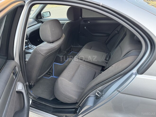 BMW 318 2004, 237,897 km - 2.0 l - Bakı