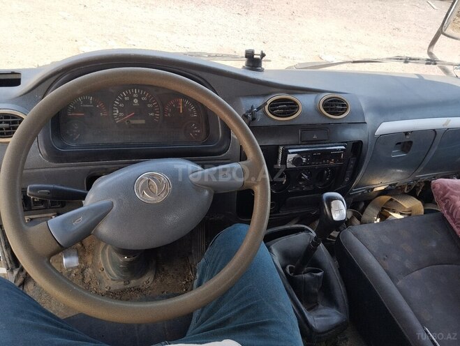Isuzu  2013, 356,962 km - 3.9 l - Bakı