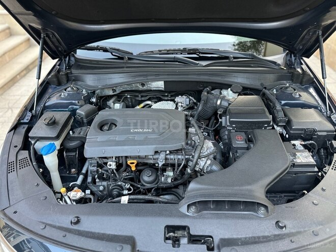 Kia K5-7