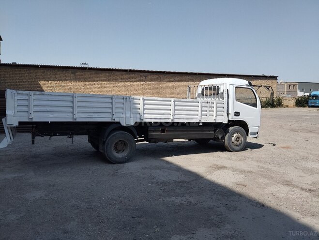 Isuzu  2013, 356,962 km - 3.9 l - Bakı
