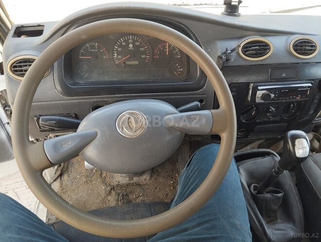 Isuzu  2013, 356,962 km - 3.9 l - Bakı