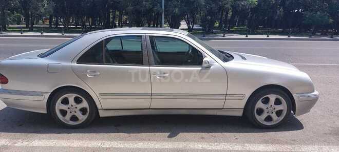 Mercedes E 270 2001, 361,000 km - 2.7 l - Bakı