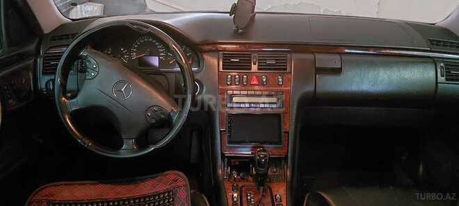 Mercedes E 270 2001, 361,000 km - 2.7 l - Bakı