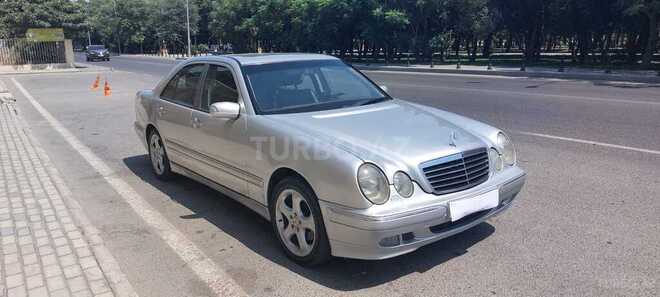 Mercedes E 270 2001, 361,000 km - 2.7 l - Bakı