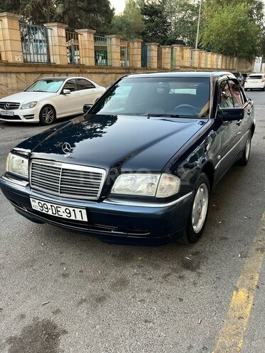 Mercedes C 220 1999, 380,083 km - 2.2 l - Bakı