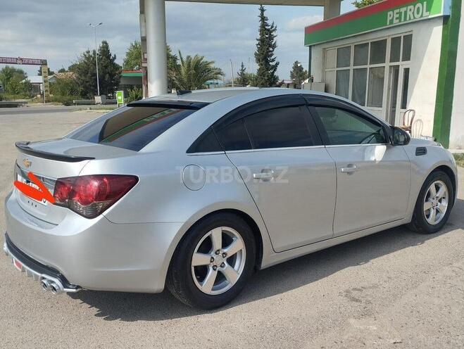 Chevrolet Cruze 2013, 298,056 km - 1.4 л - Şirvan