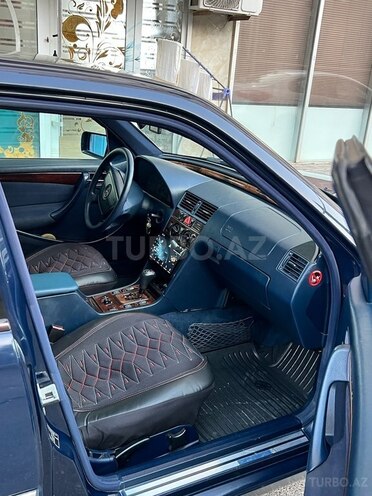 Mercedes C 220 1999, 380,083 km - 2.2 l - Bakı