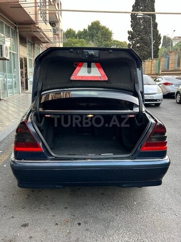 Mercedes C 220 1999, 380,083 km - 2.2 l - Bakı