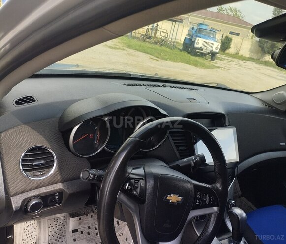 Chevrolet Cruze 2013, 298,056 km - 1.4 л - Şirvan