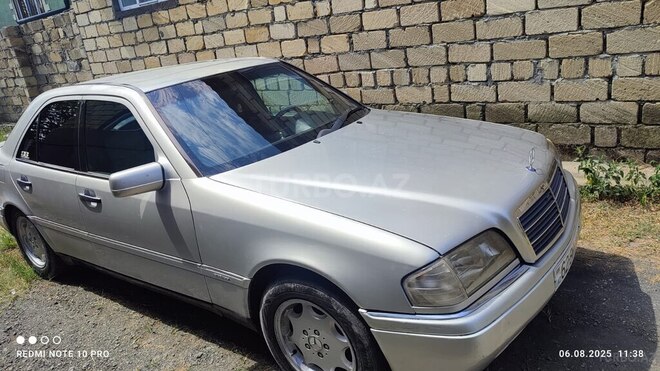 Mercedes C 180 1995, 340,000 km - 1.8 l - Zaqatala