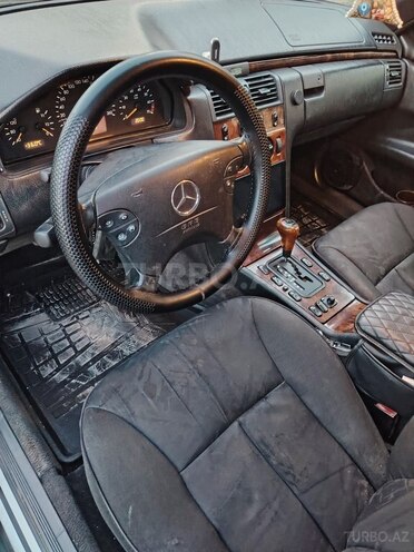 Mercedes E 230 1997, 291,000 km - 2.3 l - Şirvan