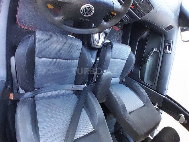 Volkswagen Golf 2002, 180,000 km - 2.0 л - Bakı