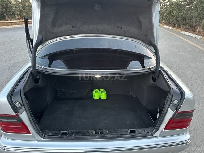 Mercedes E 200 1997, 490,000 km - 2.0 l - Bakı