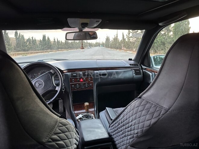 Mercedes E 200 1997, 490,000 km - 2.0 l - Bakı