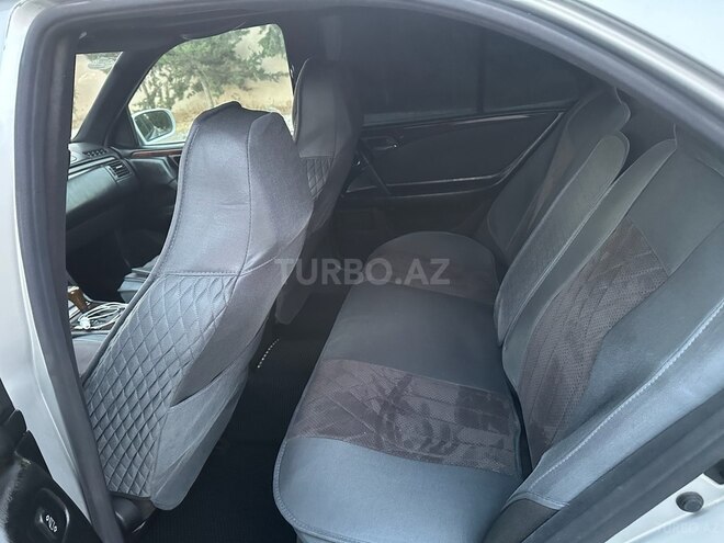Mercedes E 200 1997, 490,000 km - 2.0 l - Bakı