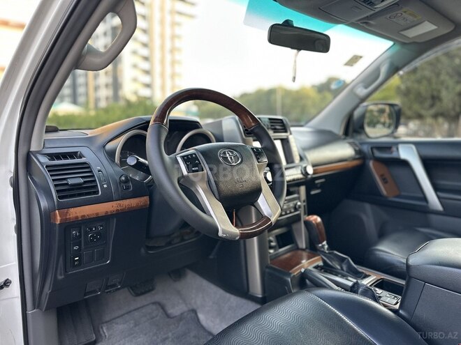 Toyota Land Cruiser Prado 2013, 279,800 km - 2.7 l - Bakı